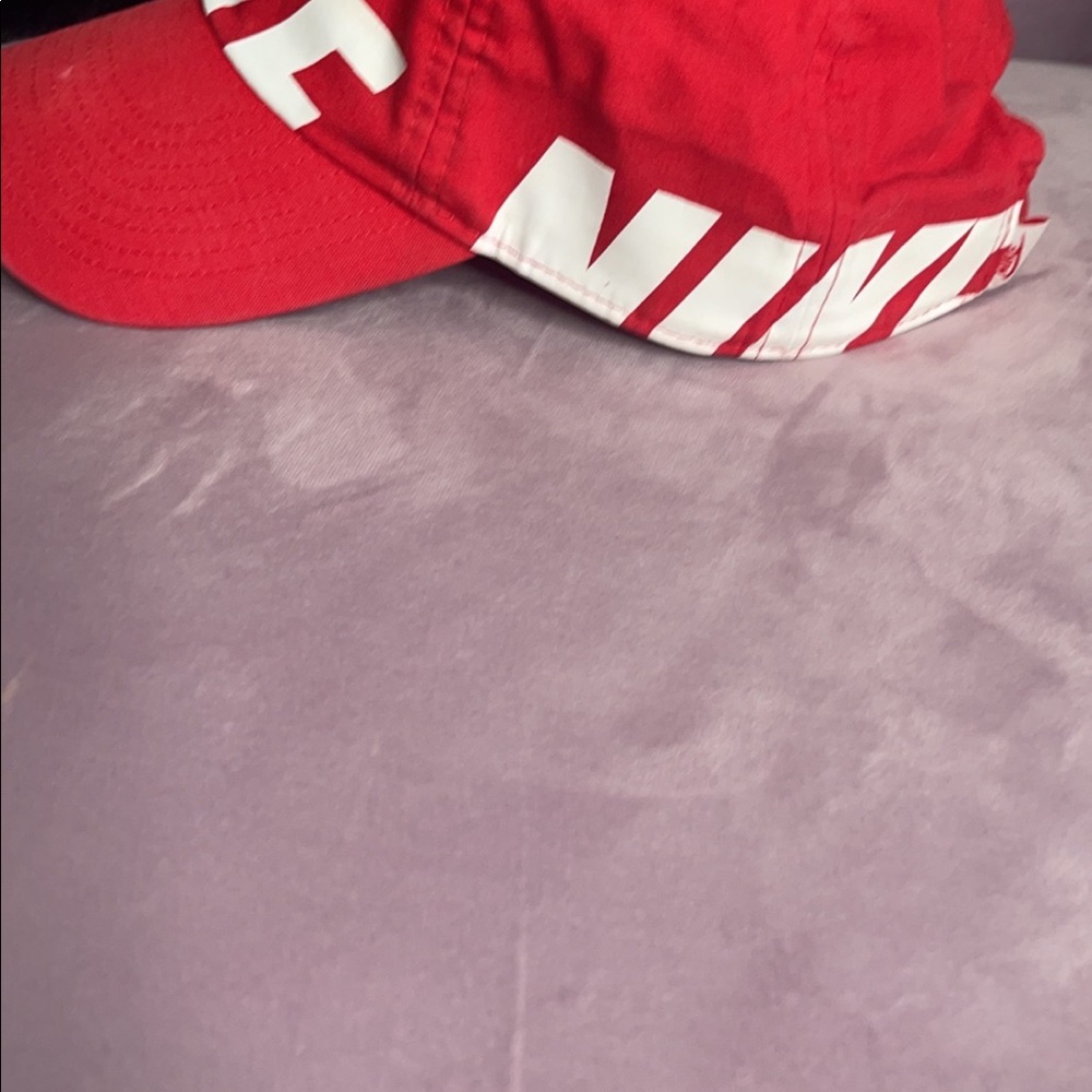 Nike Hat - Picture 3 of 4